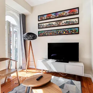 The Lemon Tree Apartment